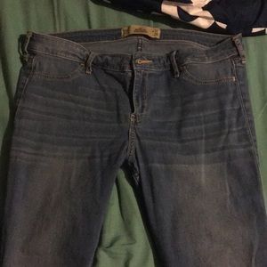 Hollister skinny jeans